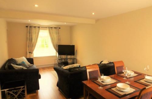 Mohill Casa | Belle View House Self Catering