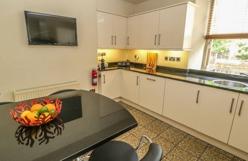 Ilkley Cabaña | BELLE VUE, pet friendly, character holiday cottage in Ilkley