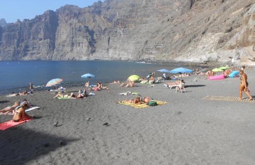 Los Gigantes Apartamento | BELLE VUE sur les FALAISES