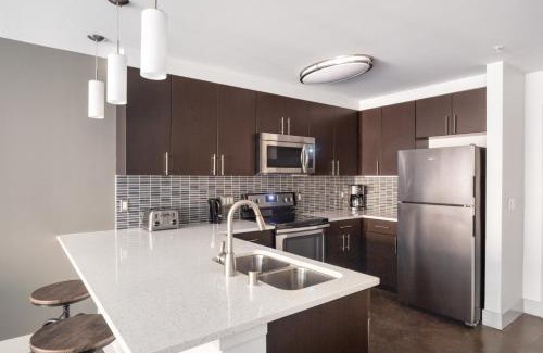 West Bellevue Apartamento | Bellevue 1br w wd gym lounge nr Downtown Park SEA-528