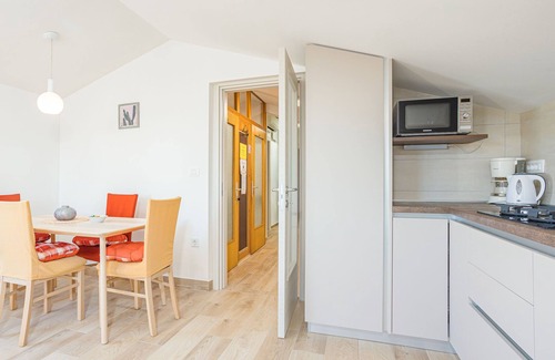 Pjescana Uvala Apartamento | Bellevue by Interhome