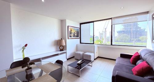 Puerto Santa Ana Apartamento | Bellini 3, Puerto Santa Ana, Suite Ejecutiva con vista, lavadora, secadora, wiffi