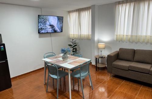San Miguel Apartamento | Bello depa San Miguel 3 camas 2 tv smart terraza
