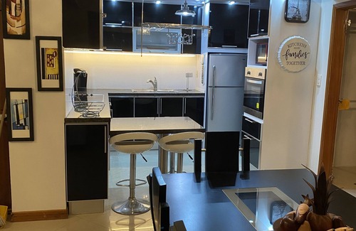 Lecherías Apartamento | Bello y Moderno Apartamento con Piscina - 2habitaciones y 2baños - Lechería