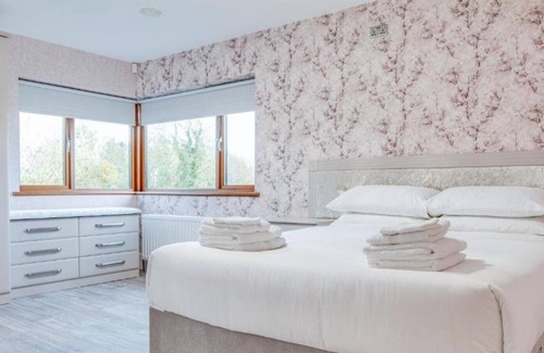 Dungannon Casa | Bells Holiday Homes The Homeplace
