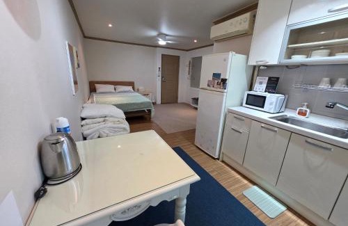 Gyeongju Casa | Bellus-Rose Pension Gyeongju