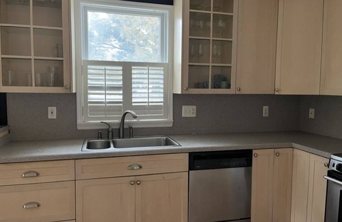 Belmar Casa | Belmar 4 blocks to beach comfortable 3 bedroom house in North end