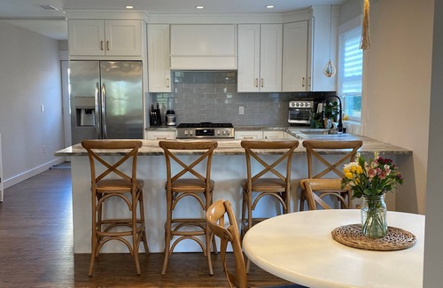Belmar Casa | Belmar in July! Best location, short walk to beach, shopping and restaurants!