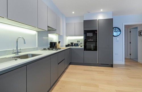 Belmont Apartamento | Belmore 2 Bedroom Luxury Apt with Parking in Stanmore, North West London - 15