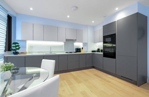 Belmont Apartamento | Belmore 2 Bedroom Luxury Apt with Parking in Stanmore, North West London - 15