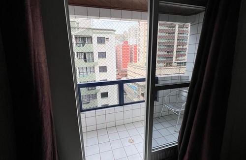 Vila Assuncao Apartamento | Belo apartamento à 50m da Praia com Wi-Fi gratuito