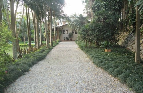 Cotia Casa | Belo Sítio com piscina, & 6. 000 mt2 de área verde - 15 minutos de Pinheiros.