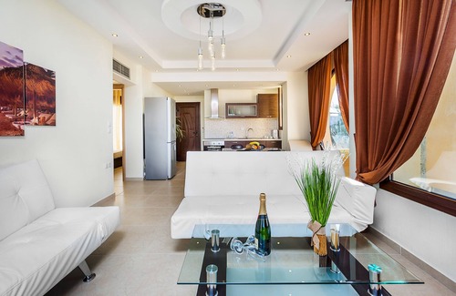Kassandra Casa | Belohorizonte Fine Accommodation