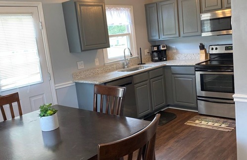 Northeast Raleigh Casa | Beltline Oasis - Newly Updated 3 Bedroom Home