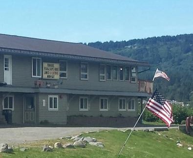 Homer Hotel | Beluga Lake Lodge