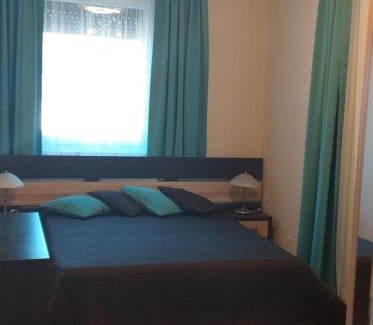 Hajduszoboszlo Apartamento | Belvárosi Apartman Lux