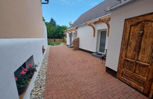 Szigetvar Apartamento | Belvárosi apartmanház 2