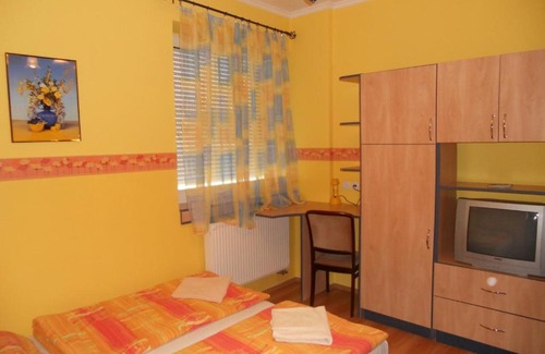 Oroshaza Casa | Belvárosi Vendégház