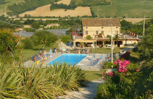 Ortezzano Apartamento | Apartamento Belvedere en granja orgánica