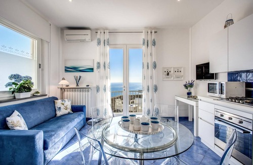 Colli di Fontanelle Villa | Villa Belvedere Delle Sirene Jacuzzi Garden Incredible Sea Views