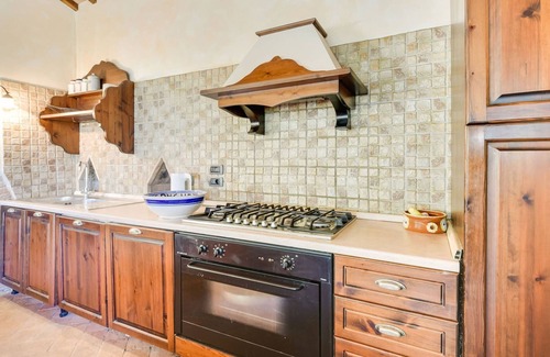Il Poggio Casa | Belvilla by OYO Macetona - Archi
