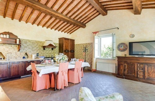 Il Poggio Casa | Belvilla by OYO Macetona - Archi