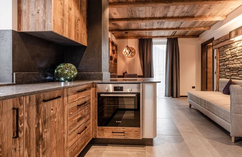 Male Apartamento | Bonito apartamento en Magras di Malè con spa
