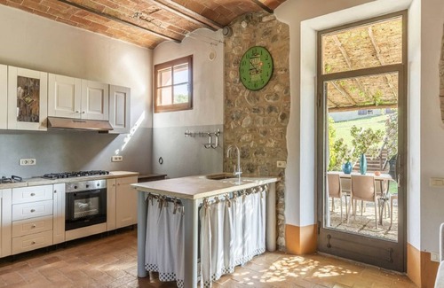 Gallina Villa | Belvilla by OYO Villa Acqua
