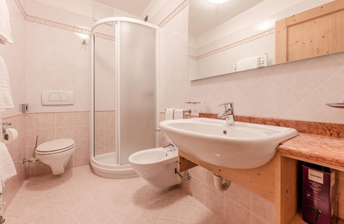 Almazzago Apartamento | Auténtico apartamento en Commezzadura con jardín