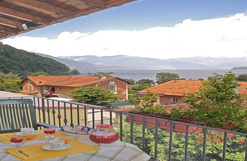 Cannobio Apartamento | Belvilla by OYO Bilo Garden Due Bis