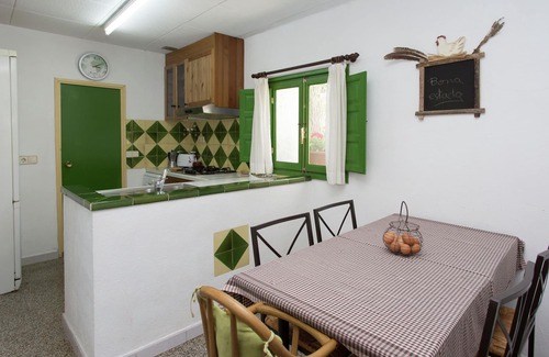 Bellprat Cabaña | Casa de vacaciones en una típica masía catalana