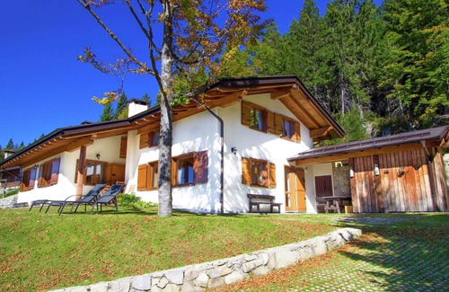 Val Maria-Pur Chalet De Esquí | Chalet Quiet en 1600 m situado en el bosque a 30 minutos del lago