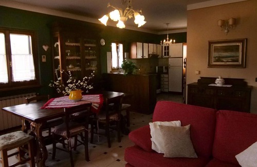 Bardalone Casa | Acogedora casa de vacaciones con jardín privado