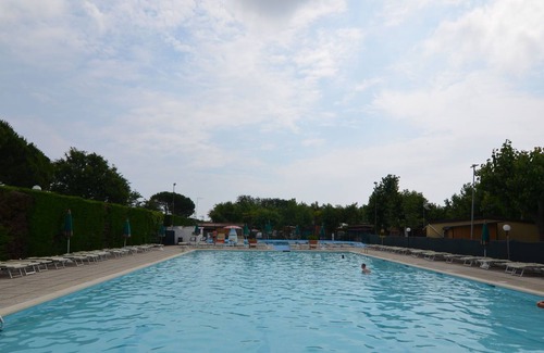 Lido di Dante Chalet De Esquí | Belvilla by OYO Chalet in Lido di Dante