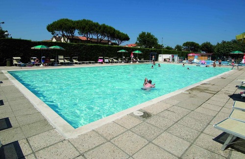 Lido di Dante Chalet De Esquí | Belvilla by OYO Chalet in Lido di Dante