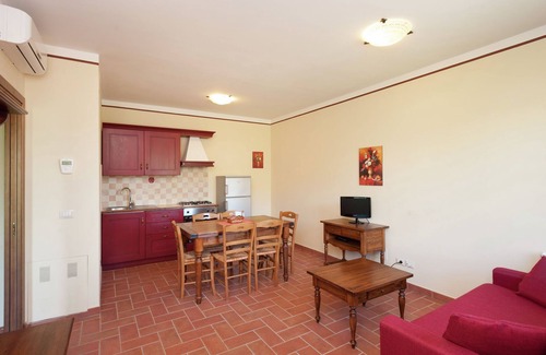 Monte del Lago Villa | Mansión ideal en el Monte del Lago con vistas al lago