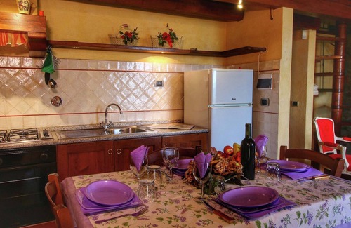 Pian di Sco Apartamento | Encantadora casa de campo en Pian di Scò–Campiglia en una excelente posición