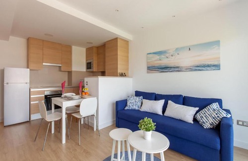 Palamos Apartamento | Belvilla by OYO Modern Apartment in Palamos