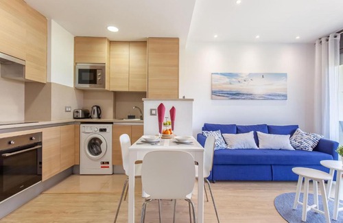 Palamos Apartamento | Belvilla by OYO Modern Apartment in Palamos