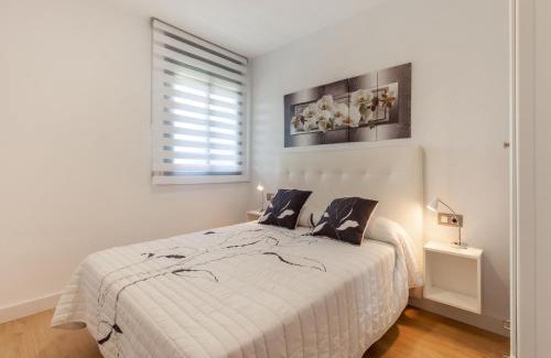 Palamos Apartamento | Belvilla by OYO Modern Apartment in Palamos