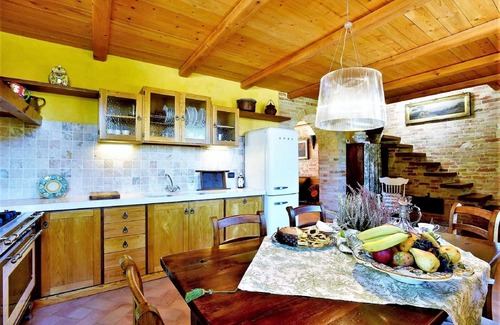 Montecosaro Villa | Villa elegante en Montecosaro, Italia con jacuzzi