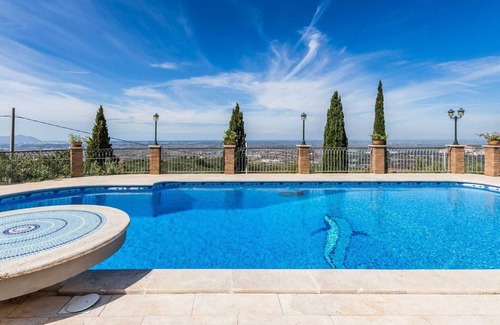 Sonnino Villa | Villa tranquila en Sonnino con piscina