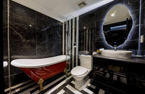 Dong Da Hotel | Belvilla near Hoan Kiem Lake Vincom