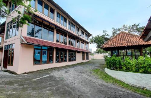 Penestanan Villa | Belvilla Y Resort Near Central Ubud