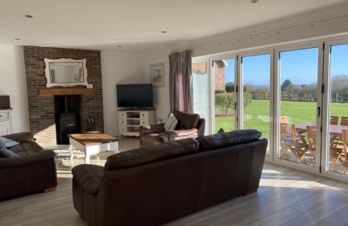 Filey Casa | Bempton View at The Bay Filey, sleeps 10, and 2 dogs welcome for free too!