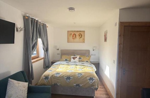 Banavie Chalet De Esquí | Ben Nevis Manor Studio with private Hot Tub