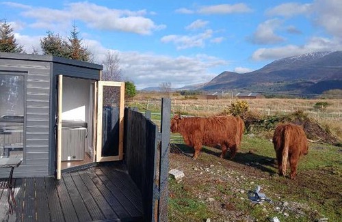 Banavie Chalet De Esquí | Ben Nevis Manor Studio with private Hot Tub