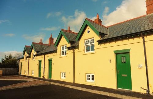 Bushmills Casa | Ben-Ry Cottage, Bushmills, River views