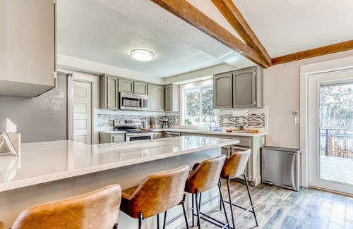 Mountain View District Casa | Bend oasis near skiing with hot tub, game room, & indoor/outdoor entertainment