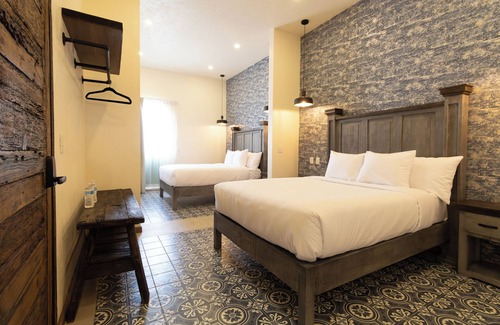 San Gregorio Atzompa Hotel | Bendito Capricho Hotel